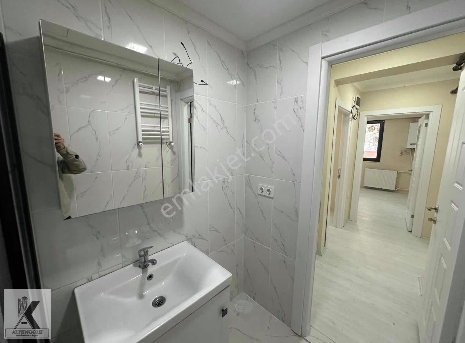 Villa Tipi Cihangir Metrobüs Kaymakamlık Yürüme Mesafesinde 2+1 - Görsel 2