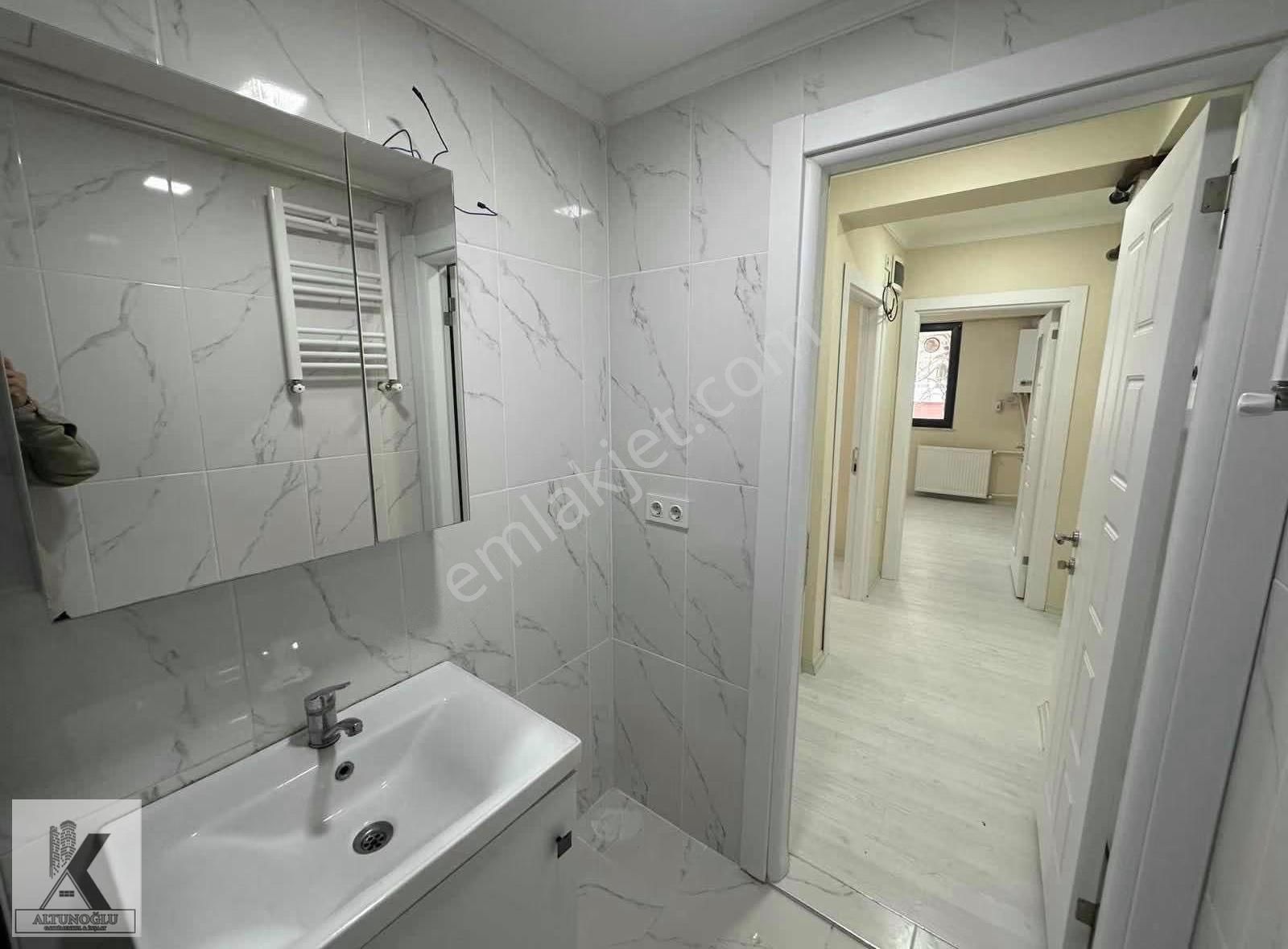 Villa Tipi Cihangir Metrobüs Kaymakamlık Yürüme Mesafesinde 2+1 - Görsel 12