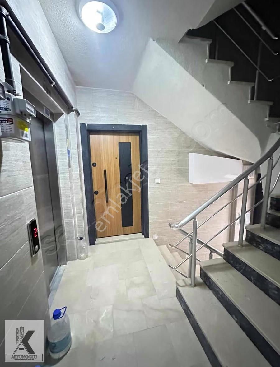 Villa Tipi Cihangir Metrobüs Kaymakamlık Yürüme Mesafesinde 2+1 - Görsel 35