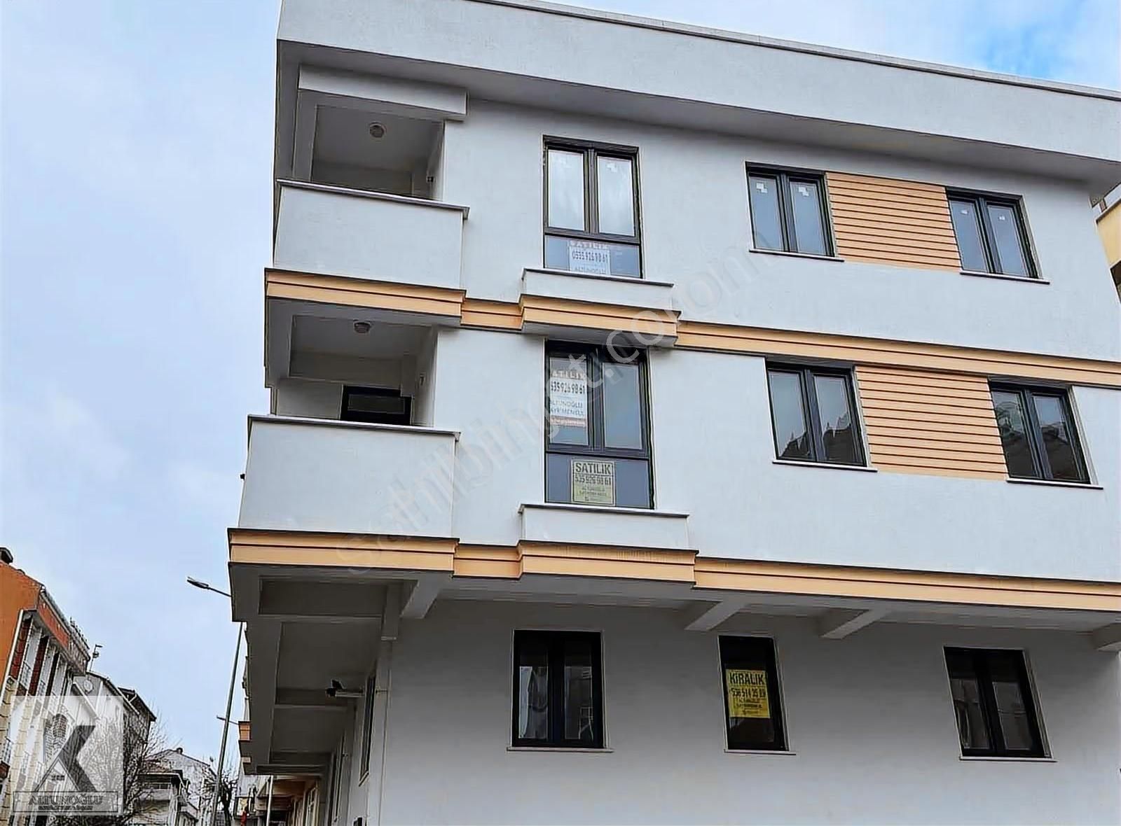 Villa Tipi Cihangir Metrobüs Kaymakamlık Yürüme Mesafesinde 2+1