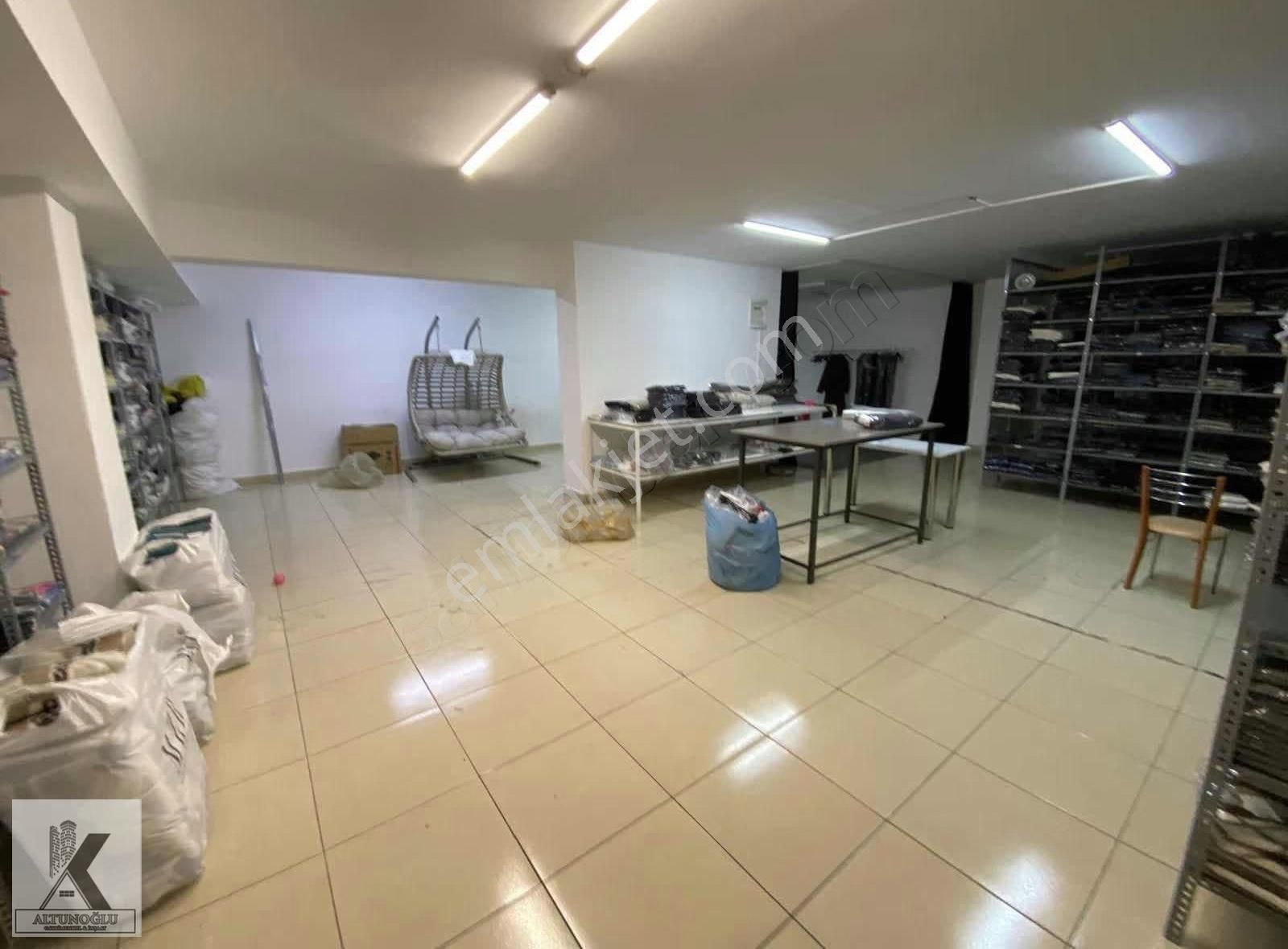 250m2 Çift Kapı Girişli Yeni Bina Bağımsız Kullanıp Depo - Görsel 3