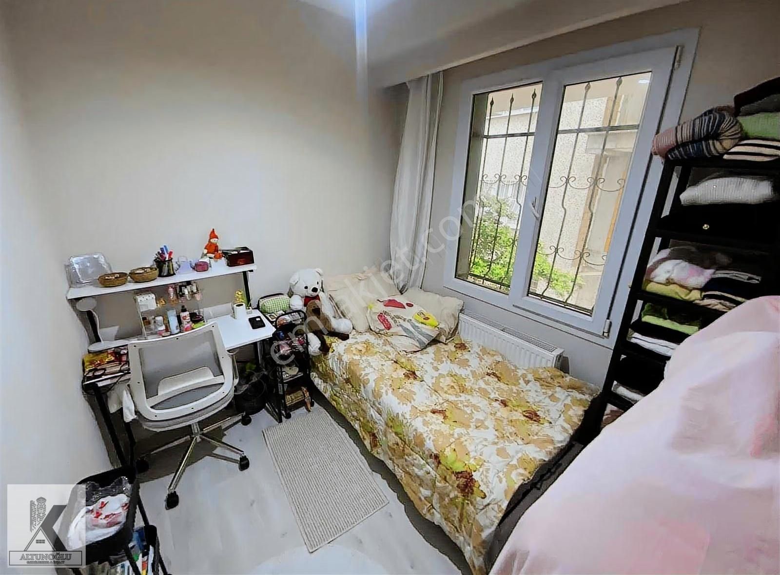 Avcılar Ünivesite Mah.metrobüs Cadde Yakınında 2+1 70m2 Ara Kat - Görsel 4