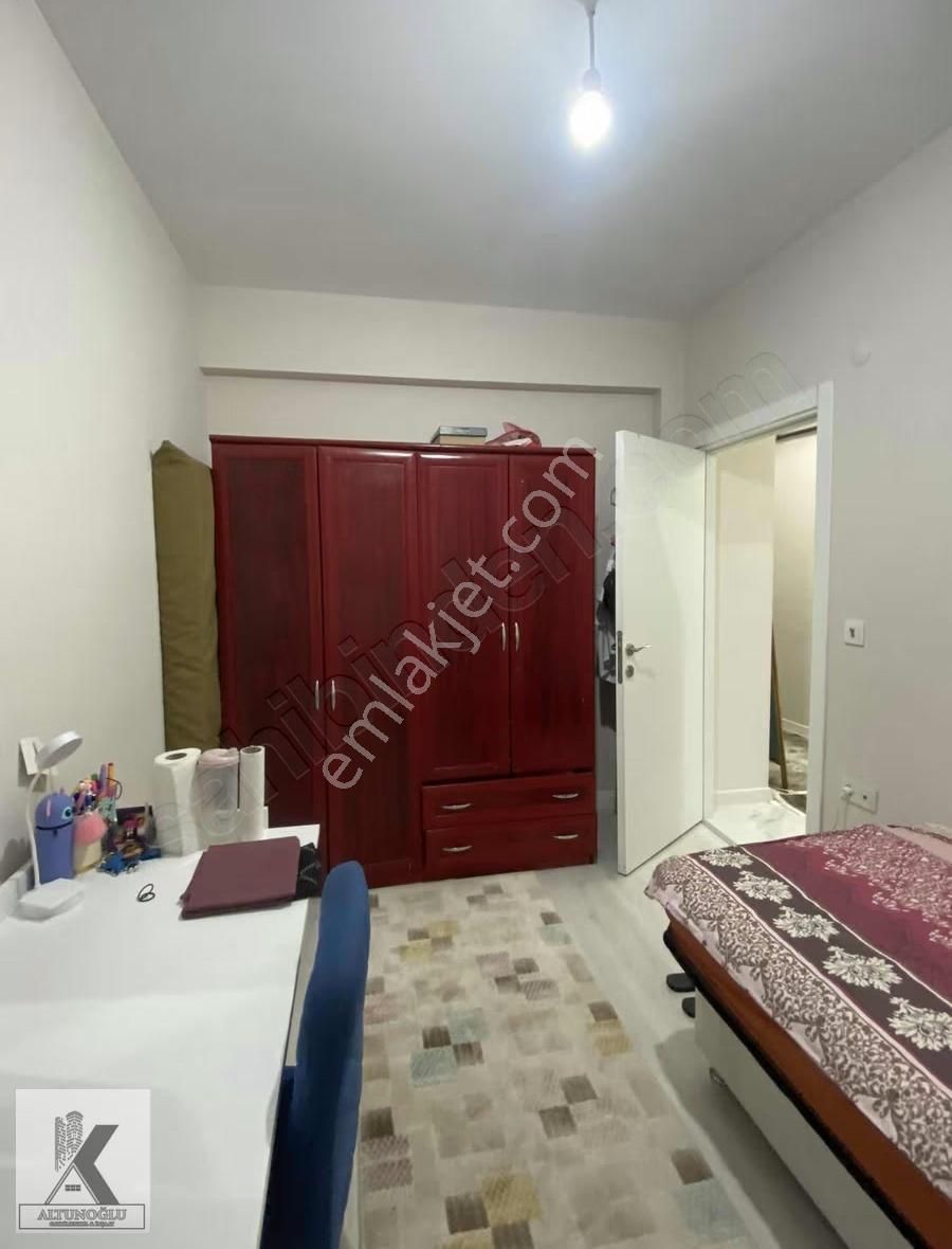 Avcılar Ünivesite Mah.metrobüs Cadde Yakınında 2+1 70m2 Ara Kat - Görsel 21