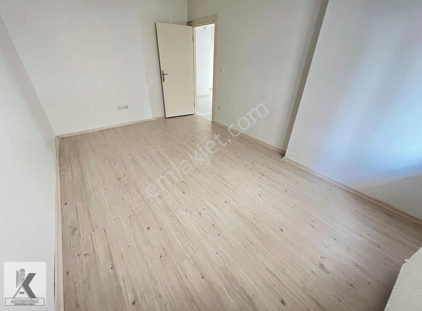 3+1 135m2 Cihangir Konaklarında Otoparklı Asansörlü Ara Kat - Görsel 30