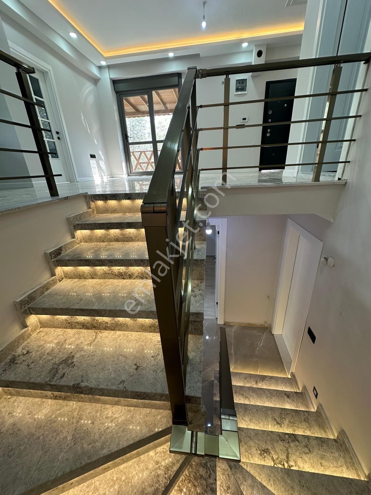 Güre De Arsa Fiyatına 325 M2 Arsa İçerisinde Bağımsız 3+1 Villa - Görsel 22