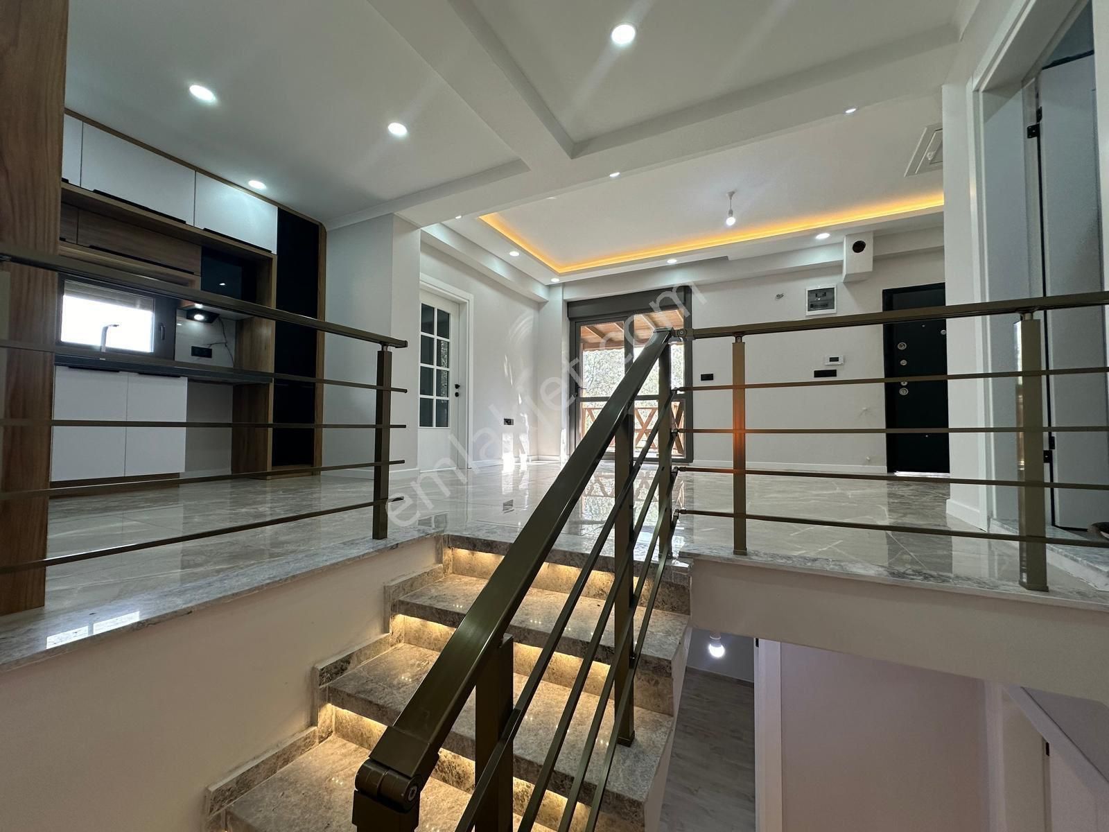 Güre De Arsa Fiyatına 325 M2 Arsa İçerisinde Bağımsız 3+1 Villa - Görsel 21