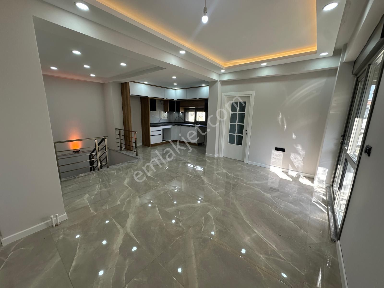 Güre De Arsa Fiyatına 325 M2 Arsa İçerisinde Bağımsız 3+1 Villa - Görsel 13