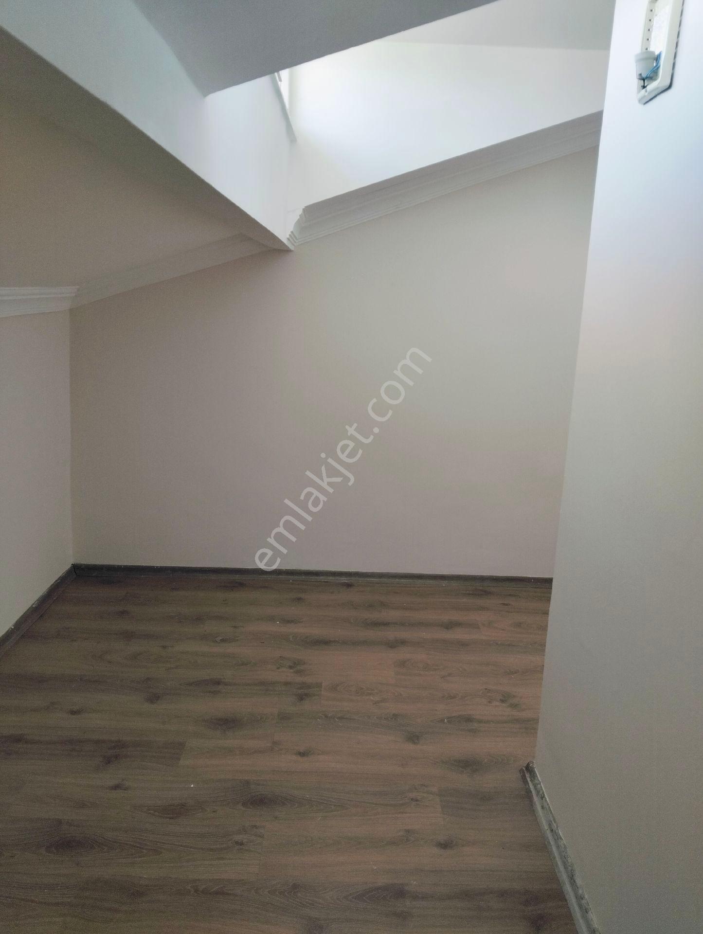 Çamköyde Kiralık 2+1 Daire - Görsel 17