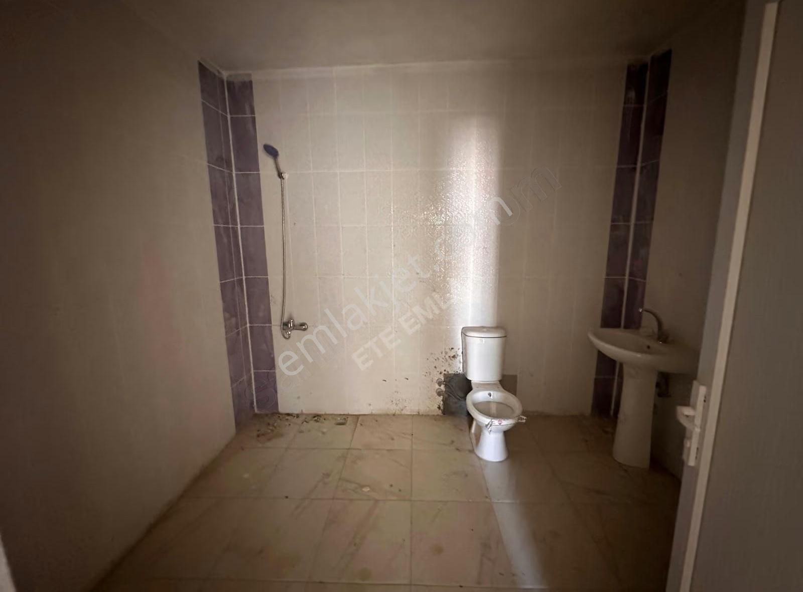 Hastane Arkasında Gelişen Bölgede Fırsat Satılık 3+1 Daire..! - Görsel 3