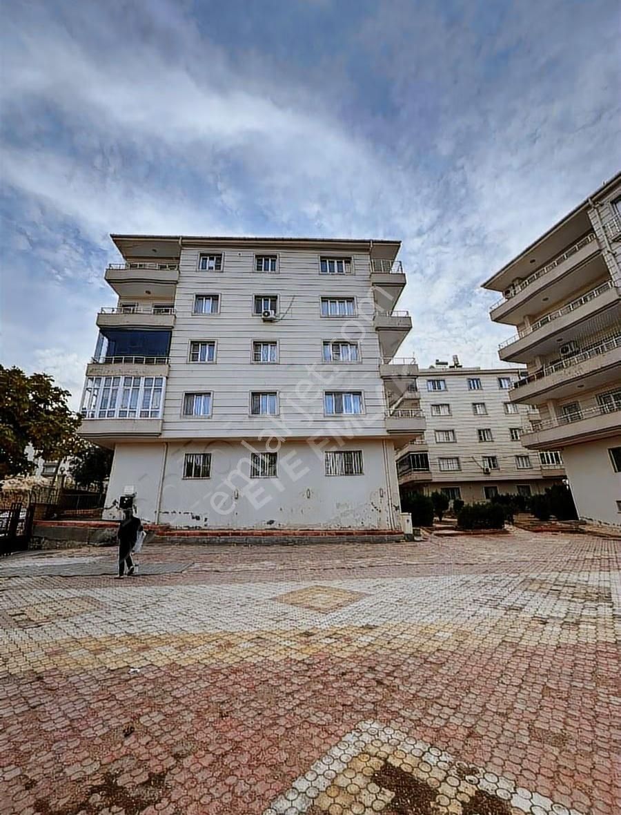 Tedaş Arkası Siteli Fırsat 3 Cepheli Fırsat 4+1 Acil Satılıktır. - Görsel 12