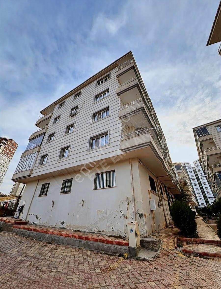 Tedaş Arkası Siteli Fırsat 3 Cepheli Fırsat 4+1 Acil Satılıktır. - Görsel 18