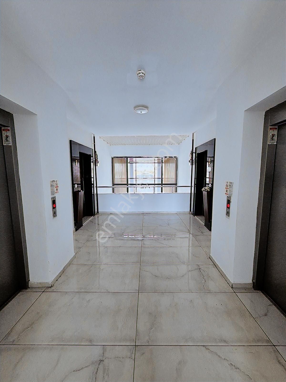Altındağ Zümrütevler'de Kiralık 4+1, 180m², Site İçinde, Güvenli - Görsel 18