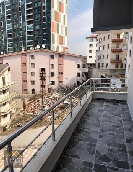 İskanlı Mantolamalı Caddeye Bir Bina Süperlüks Fırsat Dubleks - Görsel 9