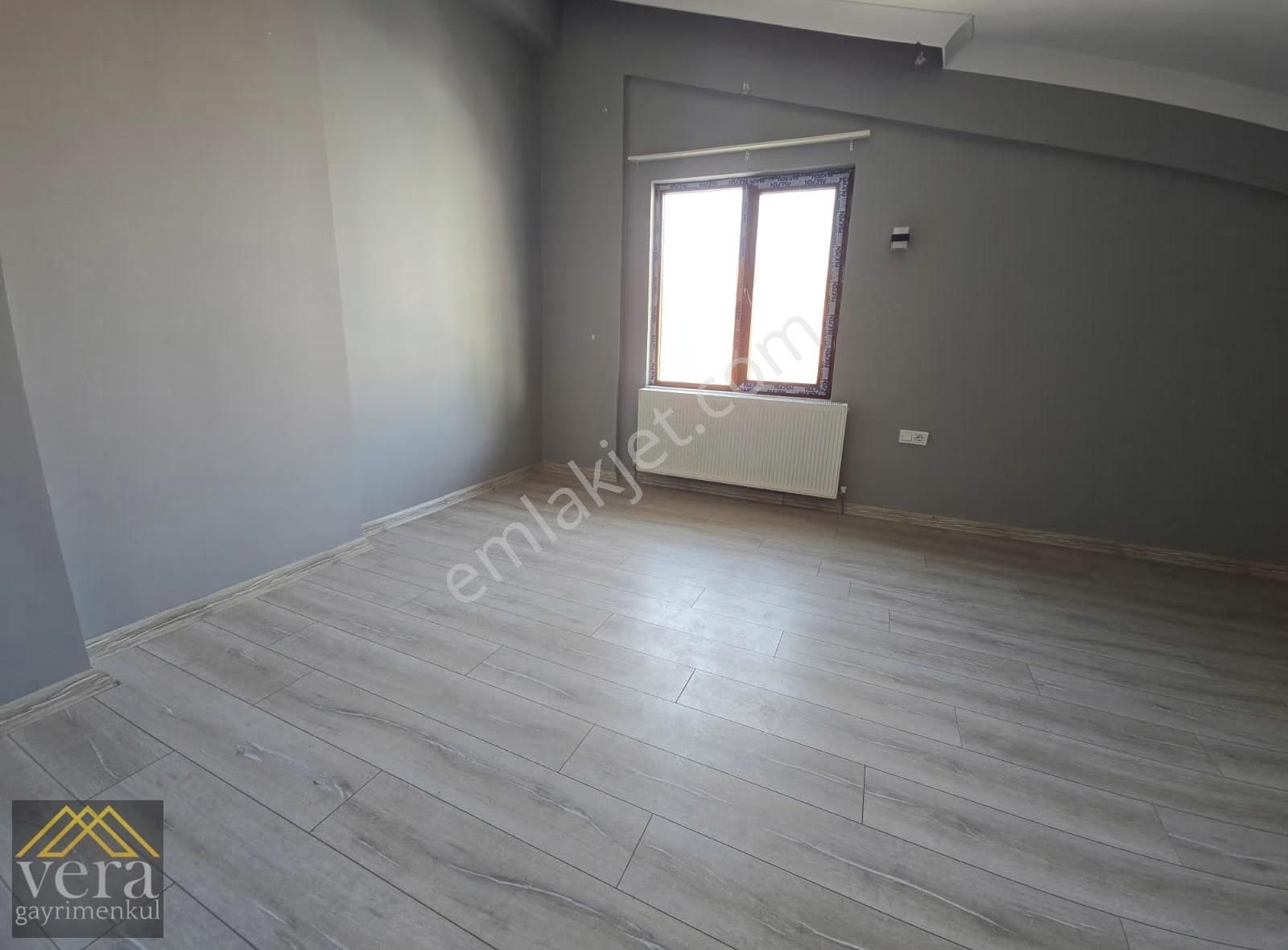 İskanlı Mantolamalı Caddeye Bir Bina Süperlüks Fırsat Dubleks - Görsel 33