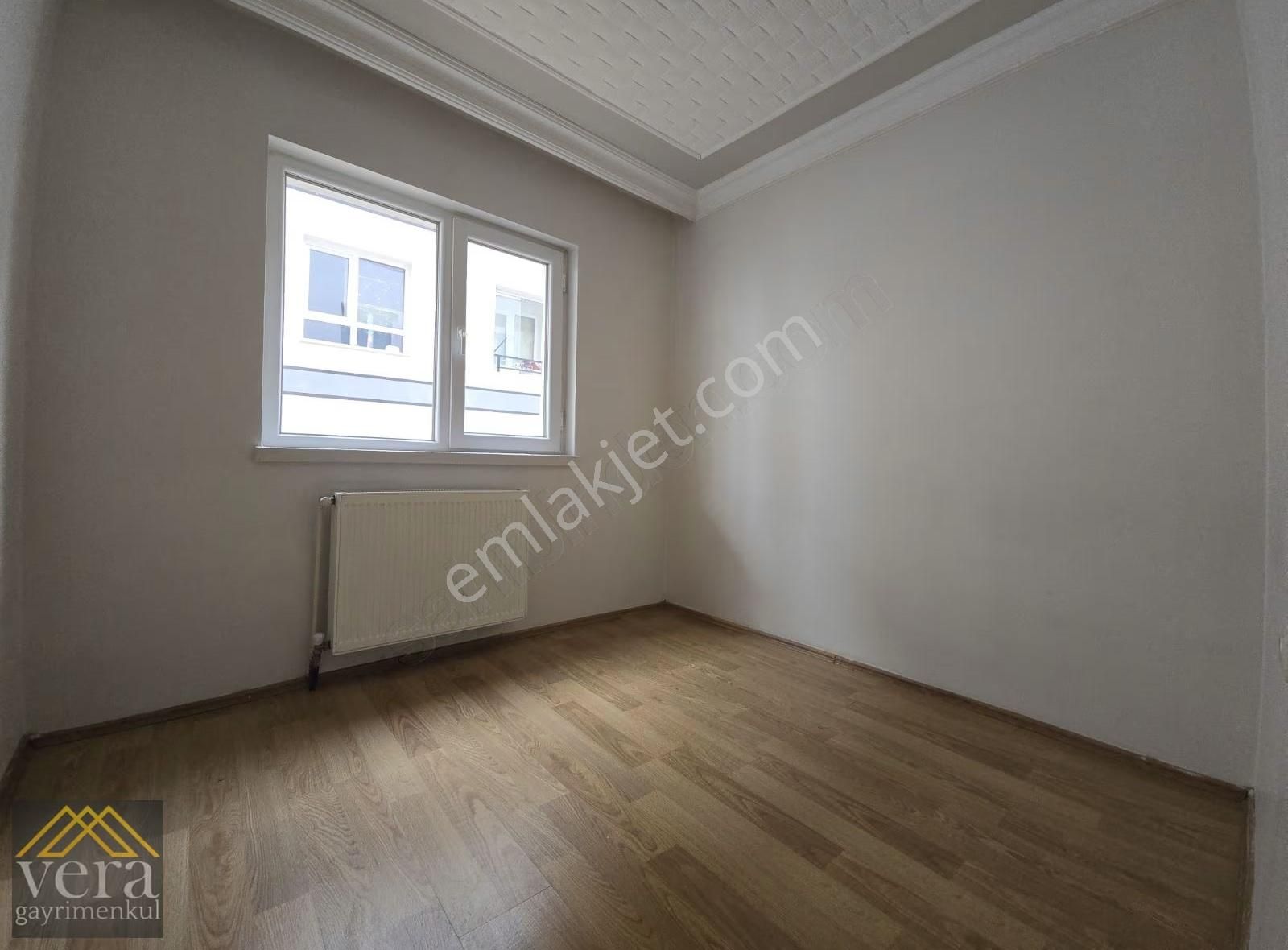 Şahintepede Caddeye 2. Bina Giriş Kat 3+1 Kiralık Kapalı Garaj - Görsel 16