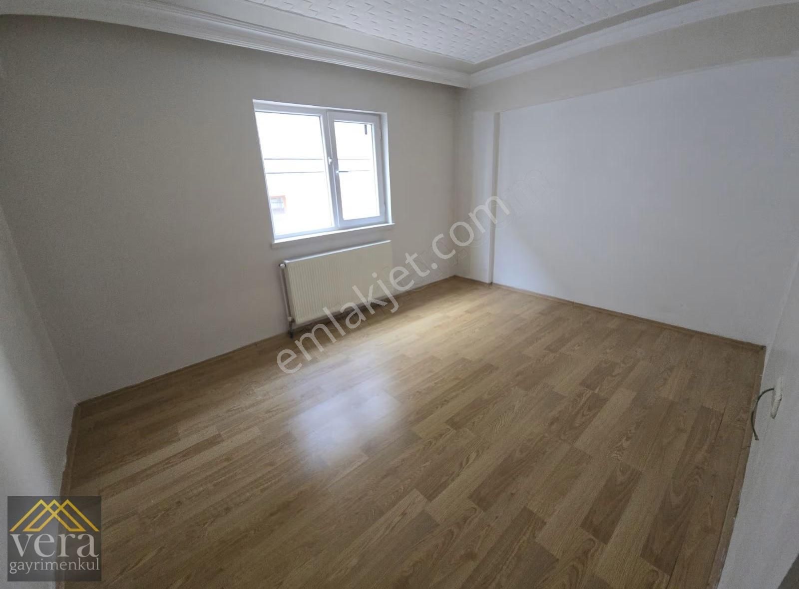 Şahintepede Caddeye 2. Bina Giriş Kat 3+1 Kiralık Kapalı Garaj - Görsel 17