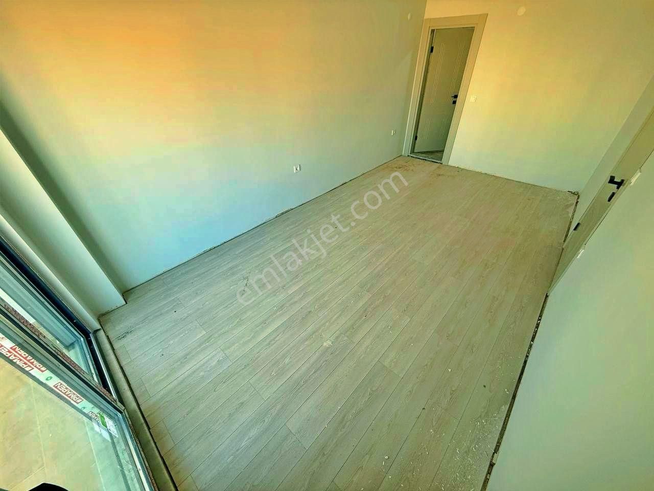 Uytundan Edremit Cennetayağında Kapalı Otoparklı 3+1 Dubleks - Görsel 25