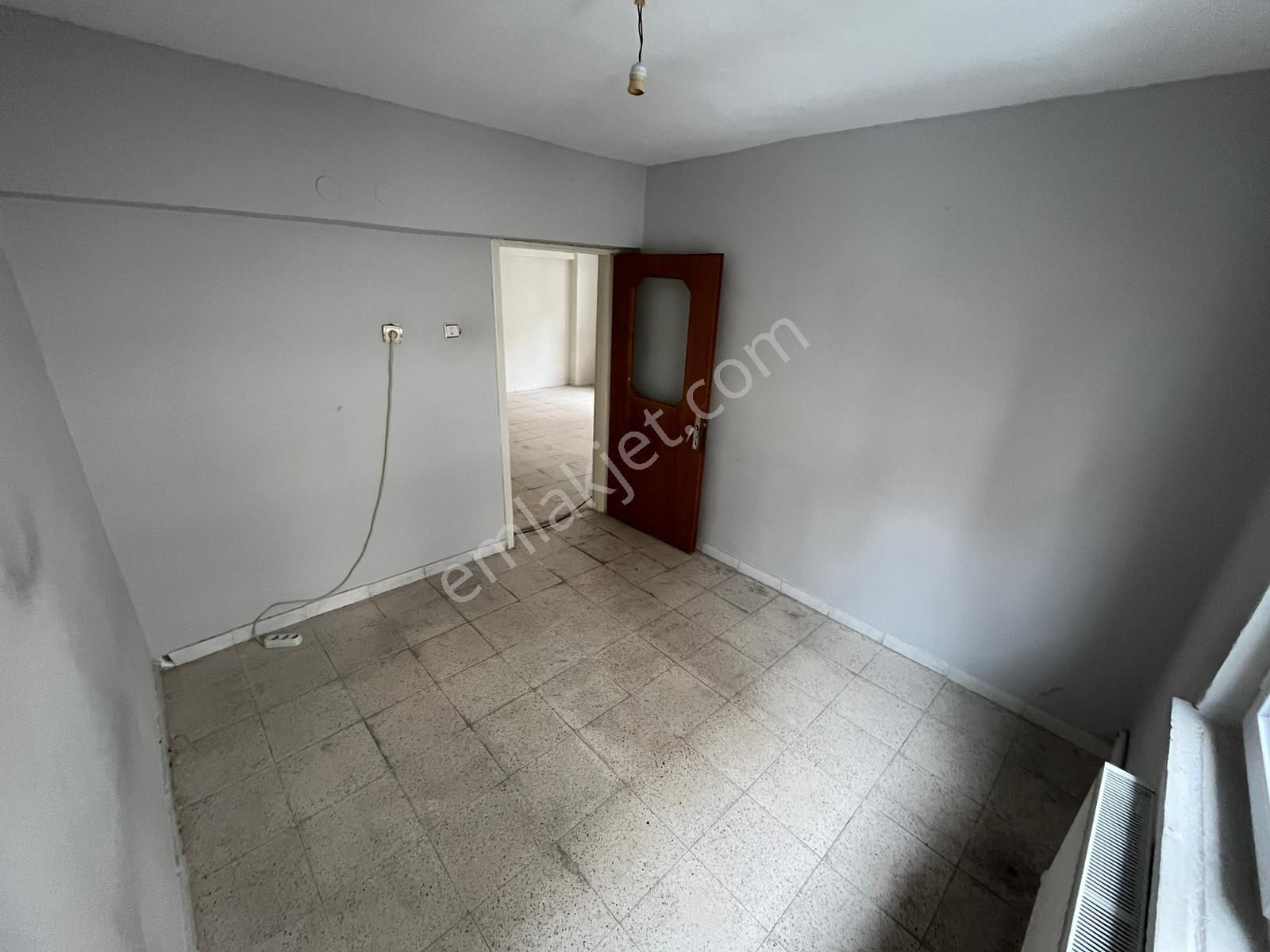 Akşemsettinde 3+1 Yüksek Giriş Satılık Daire - Görsel 13