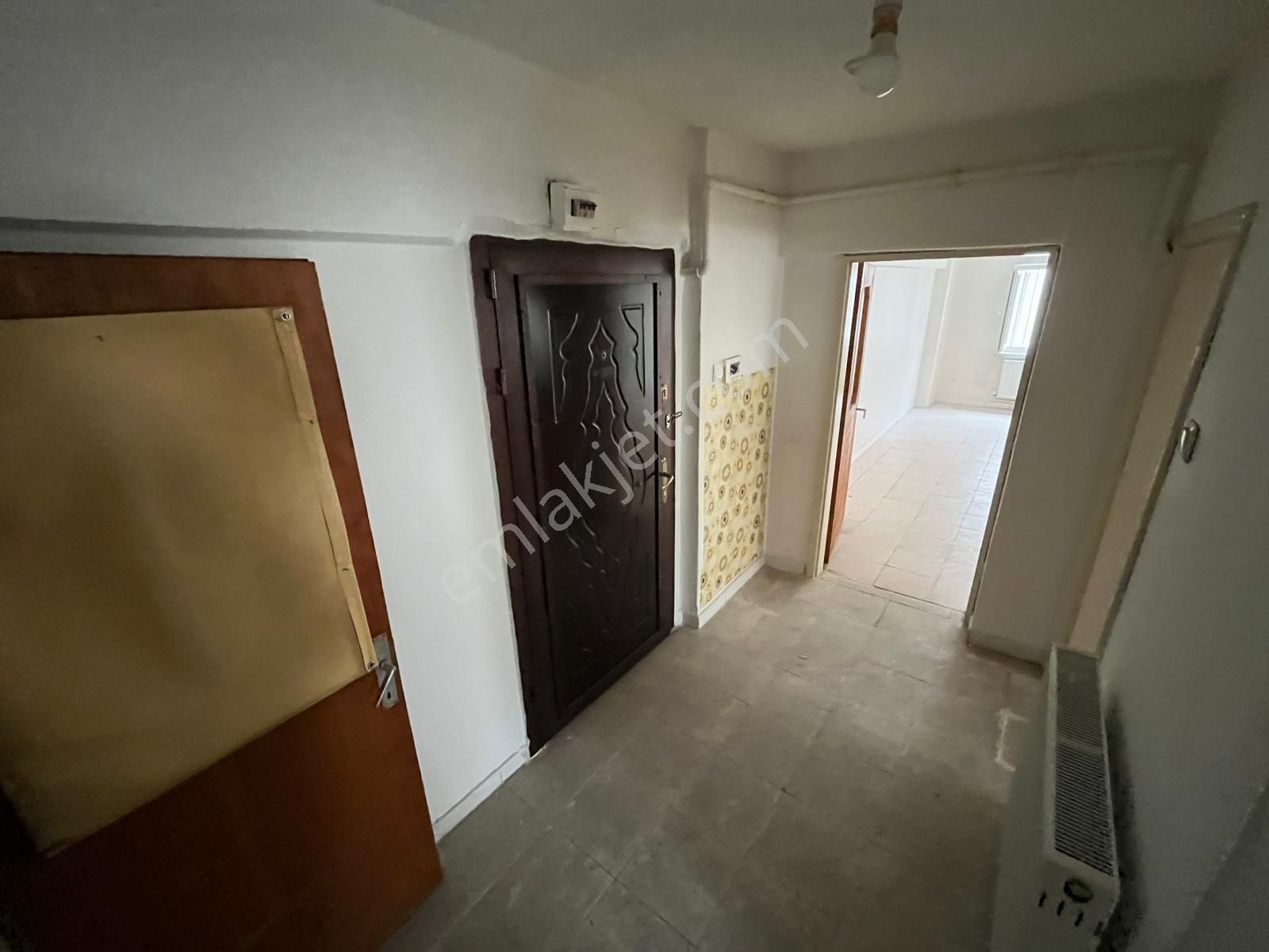 Akşemsettinde 3+1 Yüksek Giriş Satılık Daire - Görsel 19