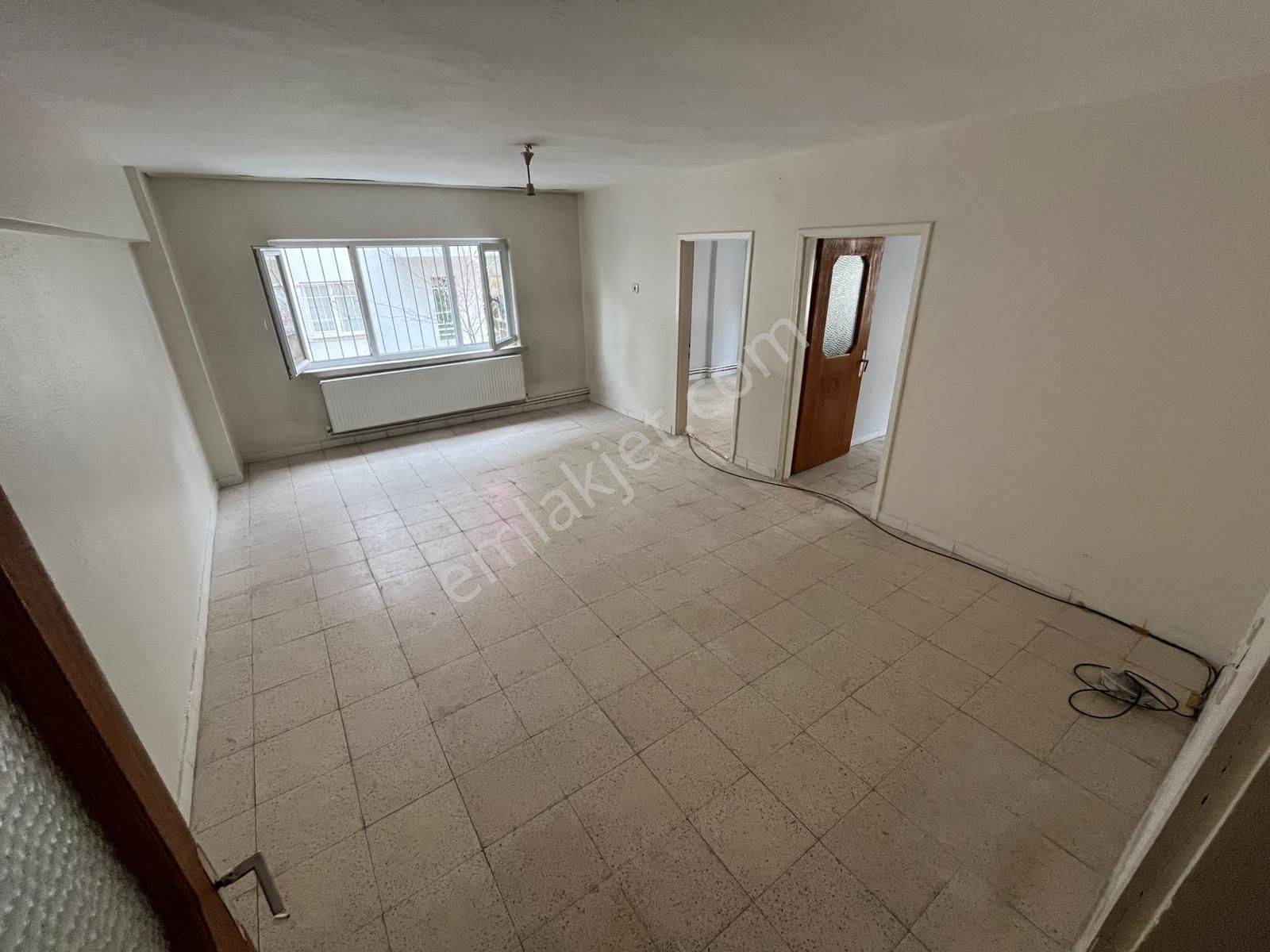 Akşemsettinde 3+1 Yüksek Giriş Satılık Daire - Görsel 8