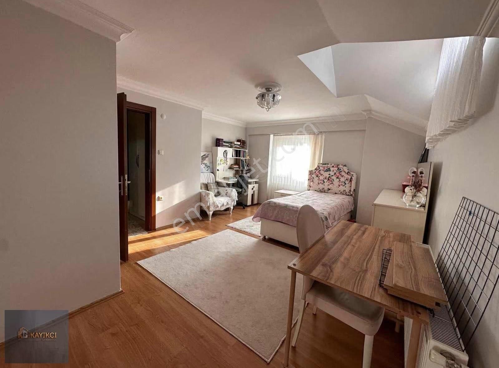 Gebze Osmanyılmaz 4+2/280 M2 Çatı Dubleks - Görsel 6