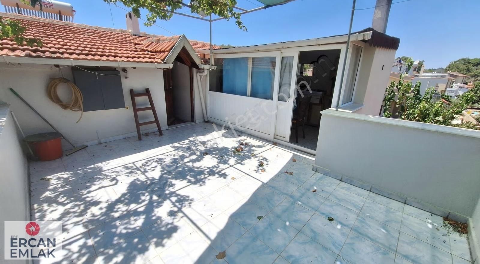 Özderede Geniş Bahceli Villa - Görsel 21