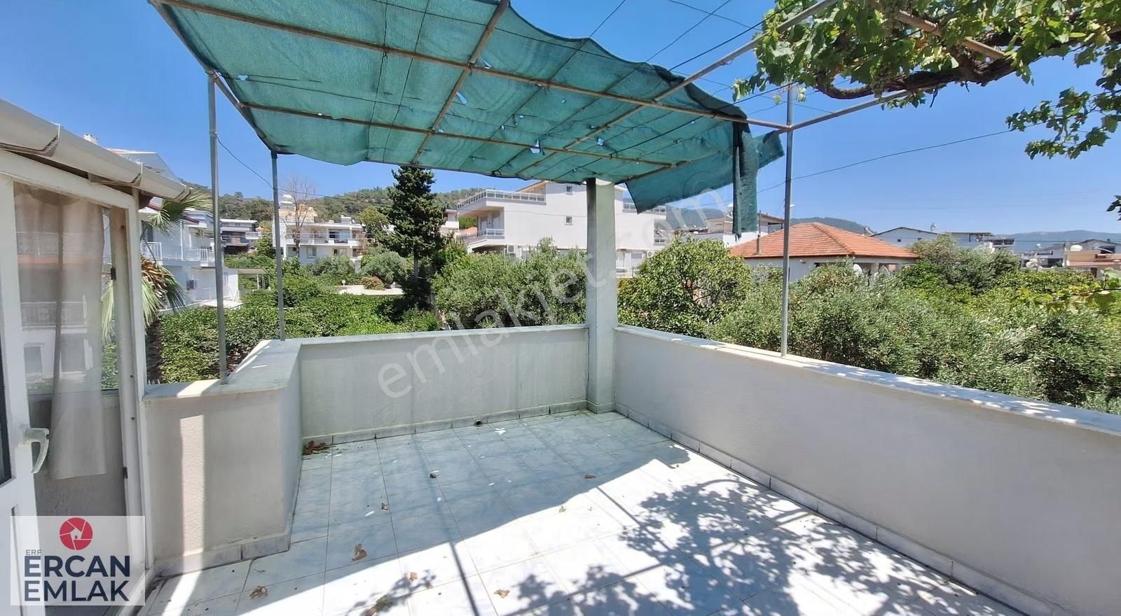 Özderede Geniş Bahceli Villa - Görsel 3