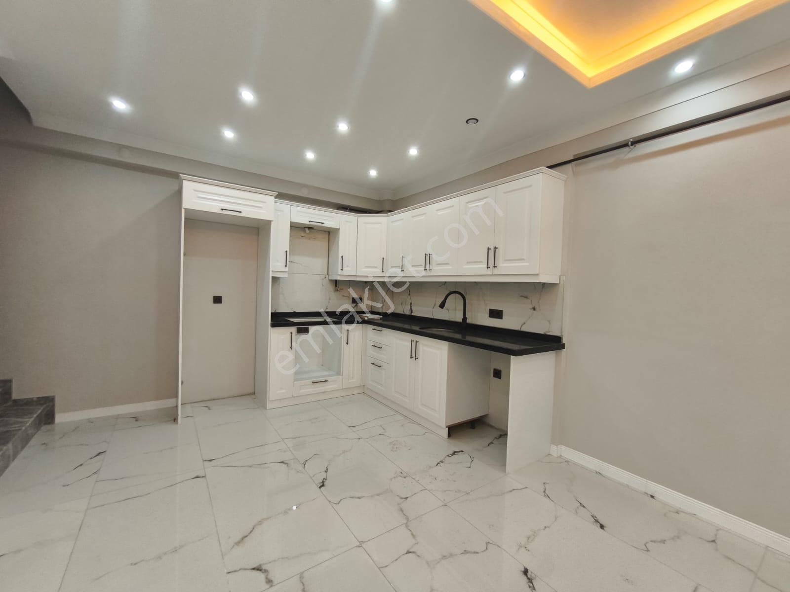 Kocaali'de Yatırıma Uygun 4+1 Yerden Isıtmalı Lüks Villa - Görsel 10