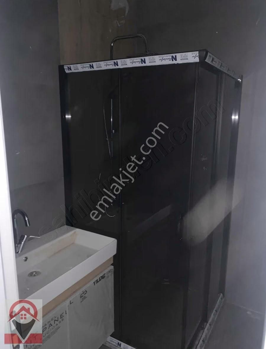 Kuloğlu Emlak & İnşaattan Sarımeşede Kiralık Lüks Villa - Görsel 25