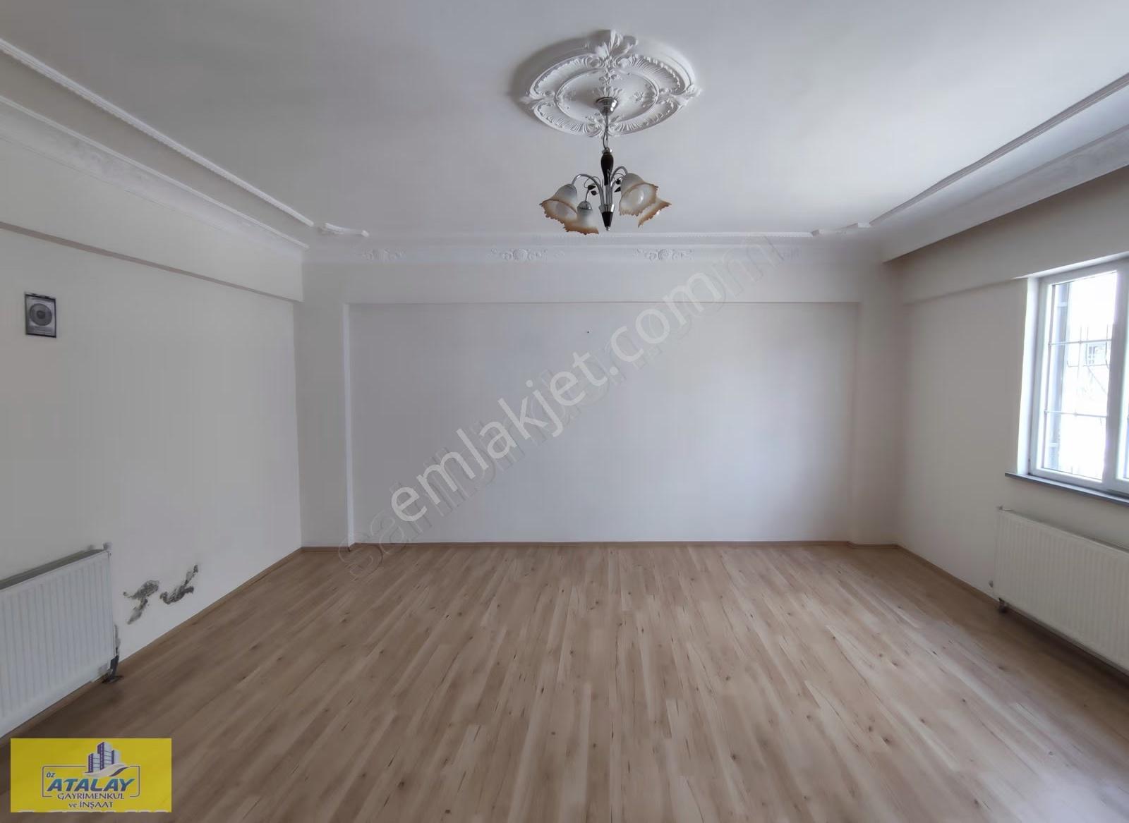 Satlık Şehrin Engüzel Noktasında 3+1 -daire 235 Metre Teras Acil - Görsel 12