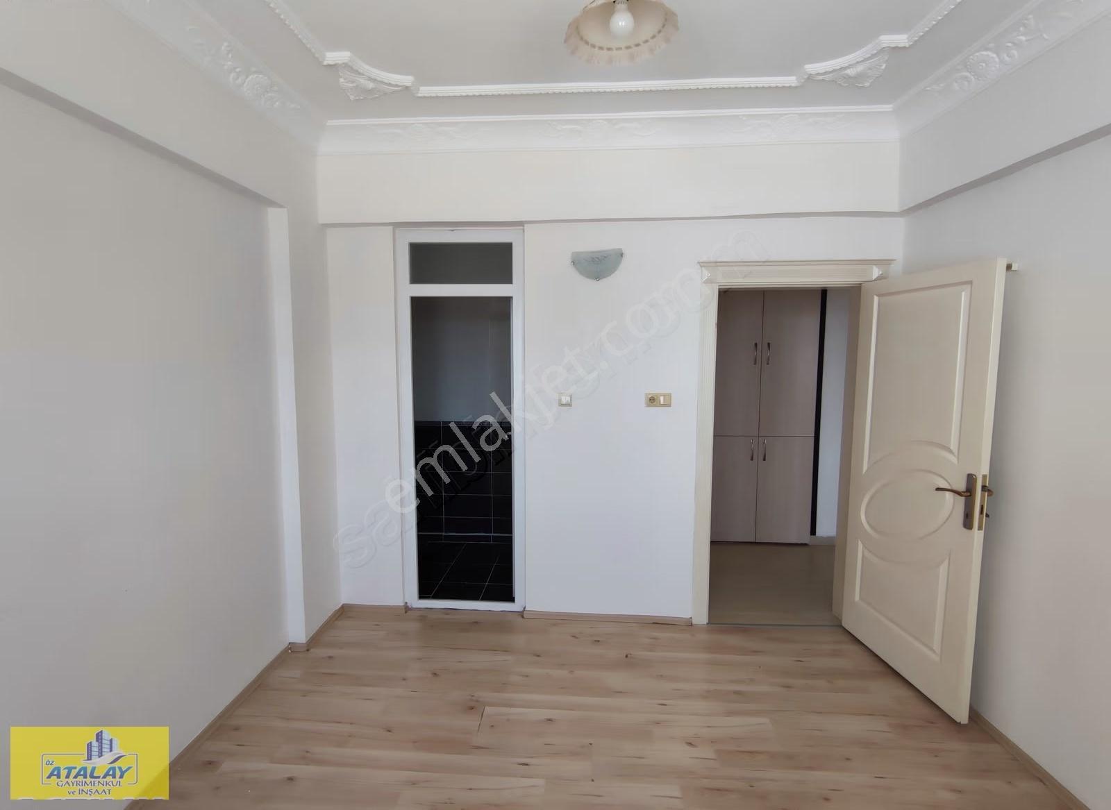 Satlık Şehrin Engüzel Noktasında 3+1 -daire 235 Metre Teras Acil - Görsel 11