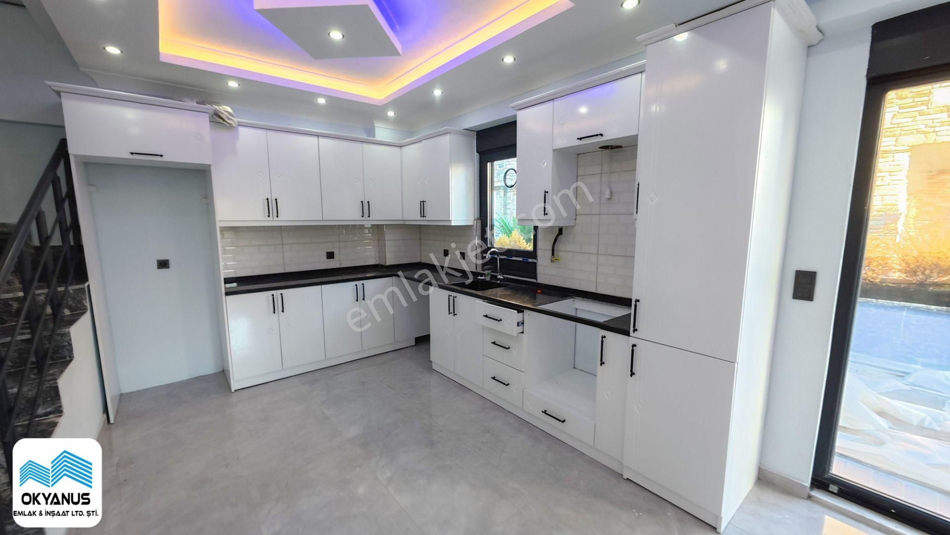 Sakarya Kocaali De Yalı Mah De Denize 2 Parsel Mesafede Şık Villa !! - Görsel 14