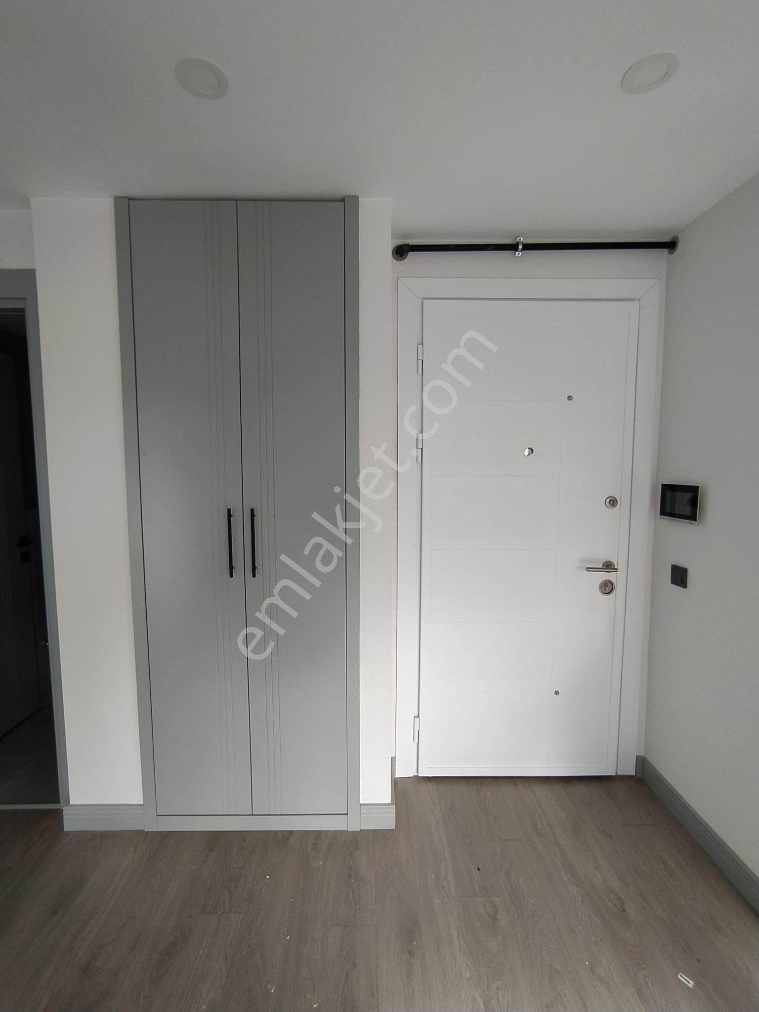 Mertcan Dan Yakacık Meydana Yürüme 2+1 Ankastreli - İskanlı Tapu Masrafsız - Görsel 32