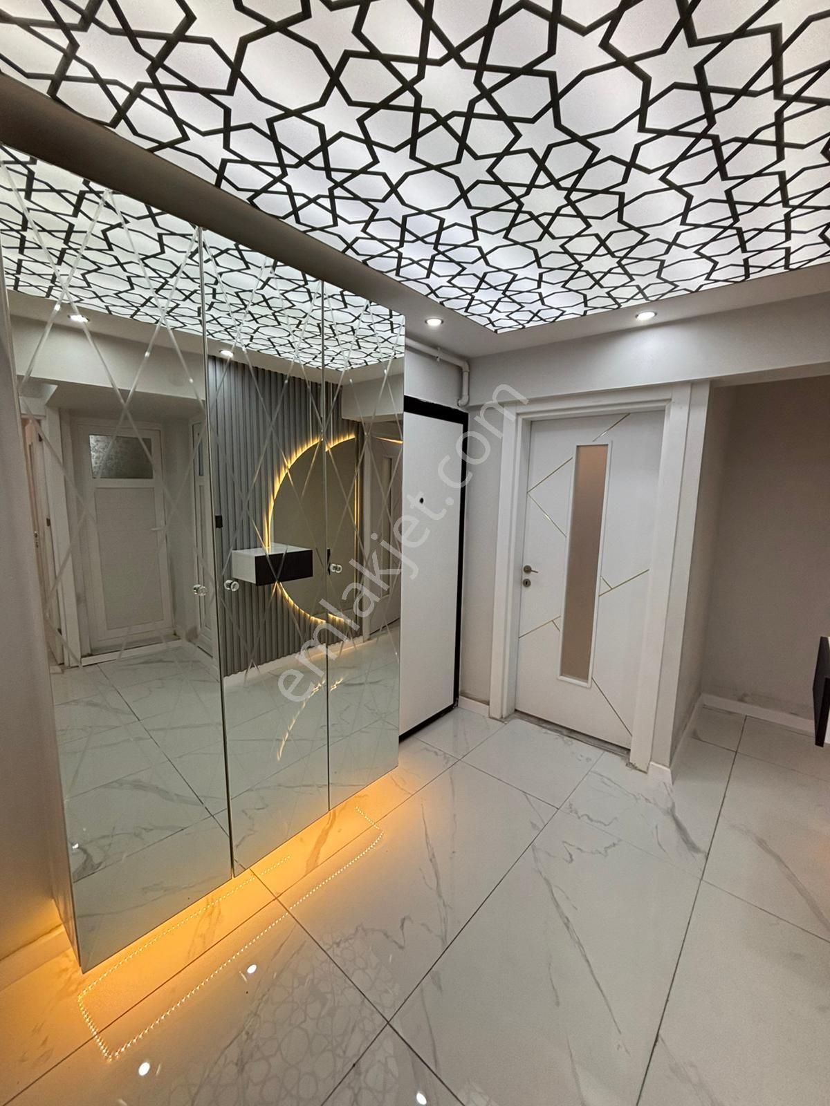🏡alaybey Mahallesi🏡 ✅3+1 M2 130m2 5 Katlının Zemin Katı ❇️full Tadilatlı Özelikli Petek Kombili - Görsel 24