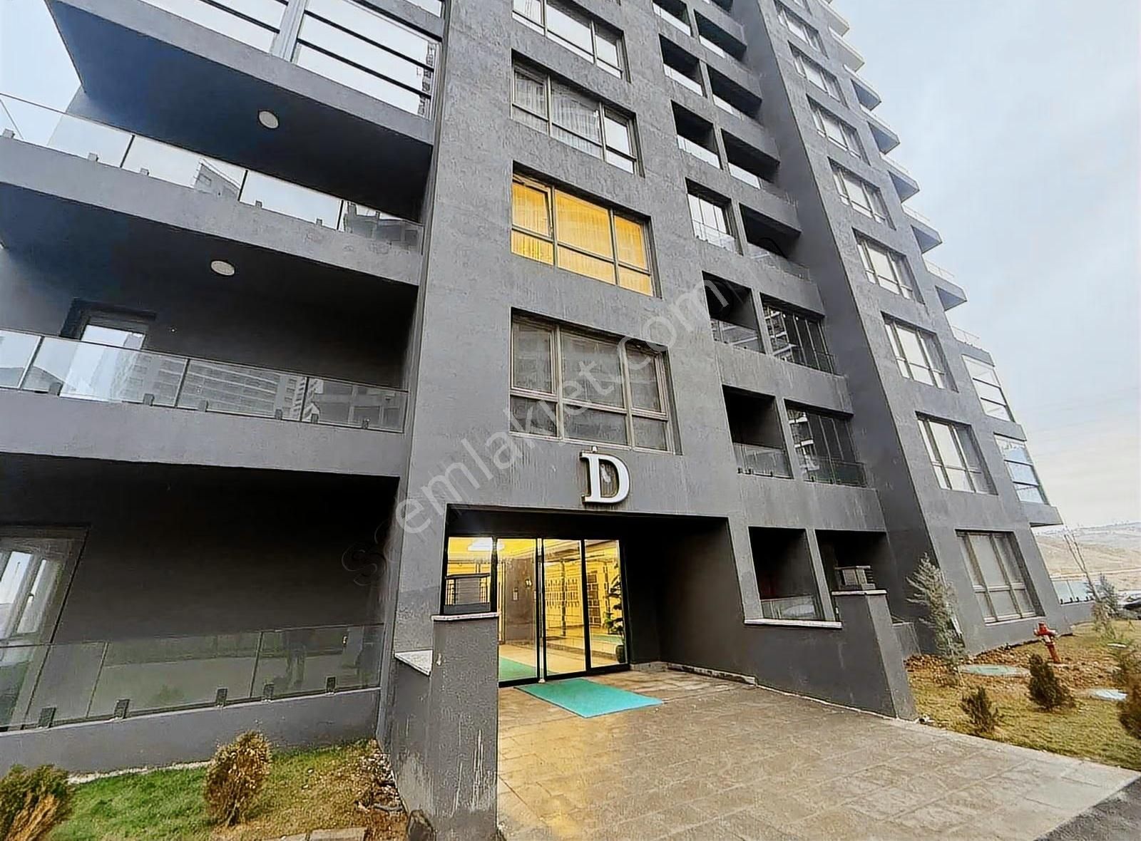 Poga'dan Faras Panoramada Kiralık Süper 4,5+1