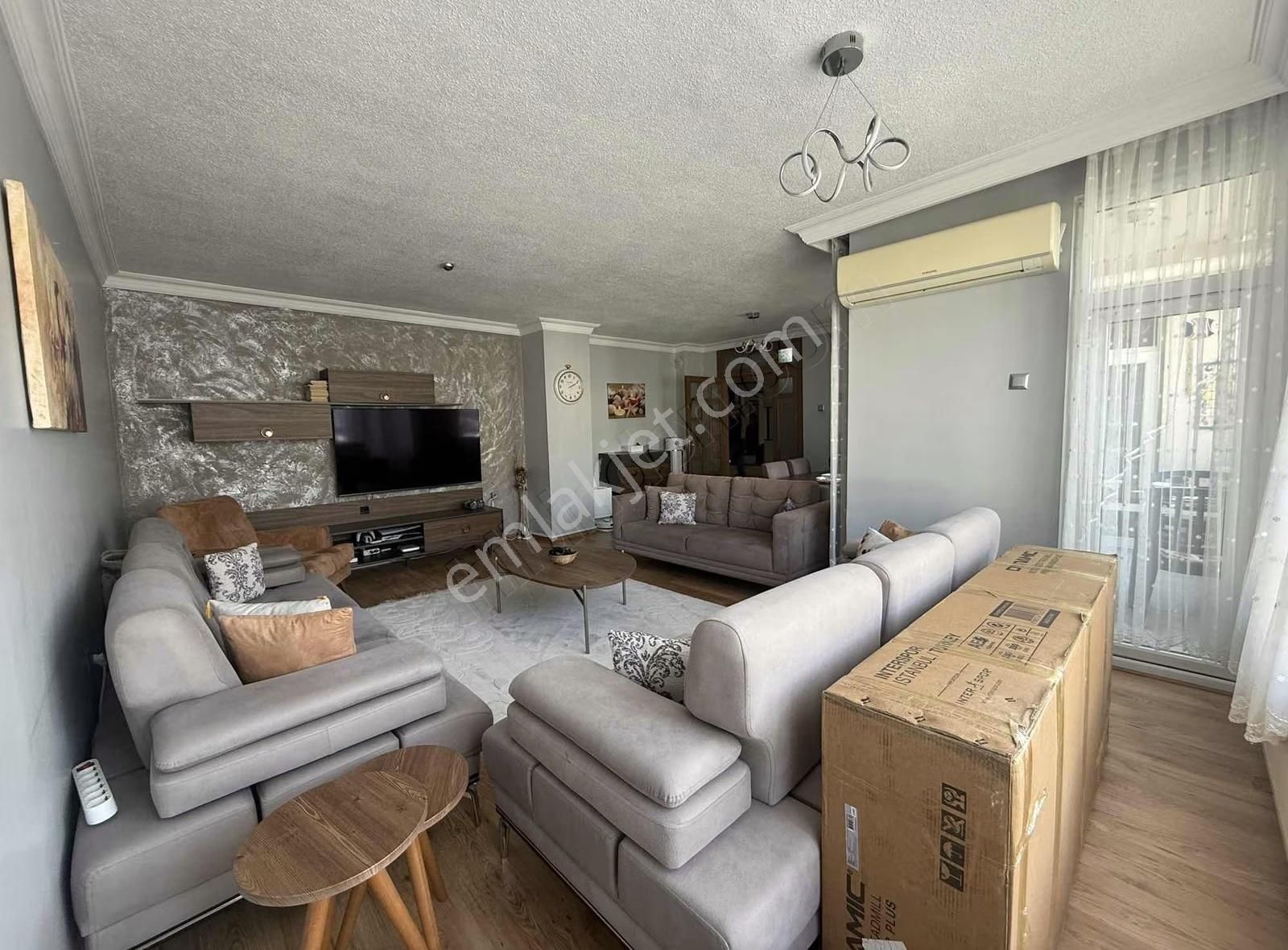 Pogadan Kullanışlı Ferah Merkezi Konumda 3+1 - Görsel 21