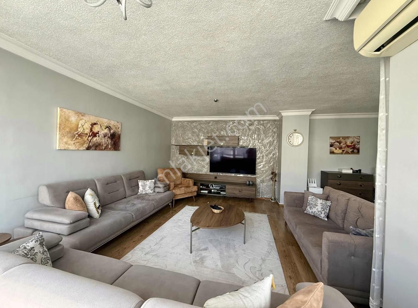 Pogadan Kullanışlı Ferah Merkezi Konumda 3+1 - Görsel 12