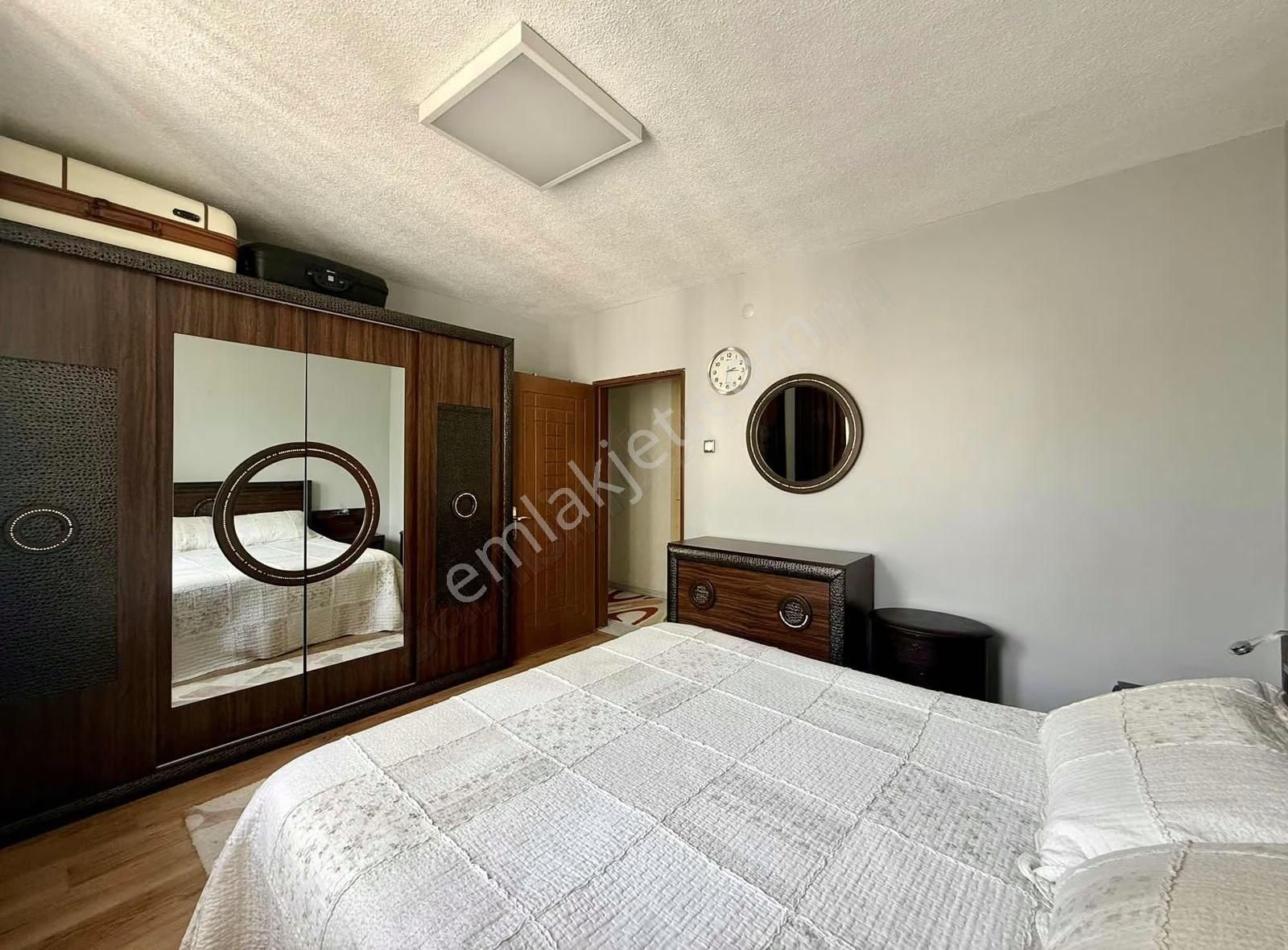 Pogadan Kullanışlı Ferah Merkezi Konumda 3+1 - Görsel 7