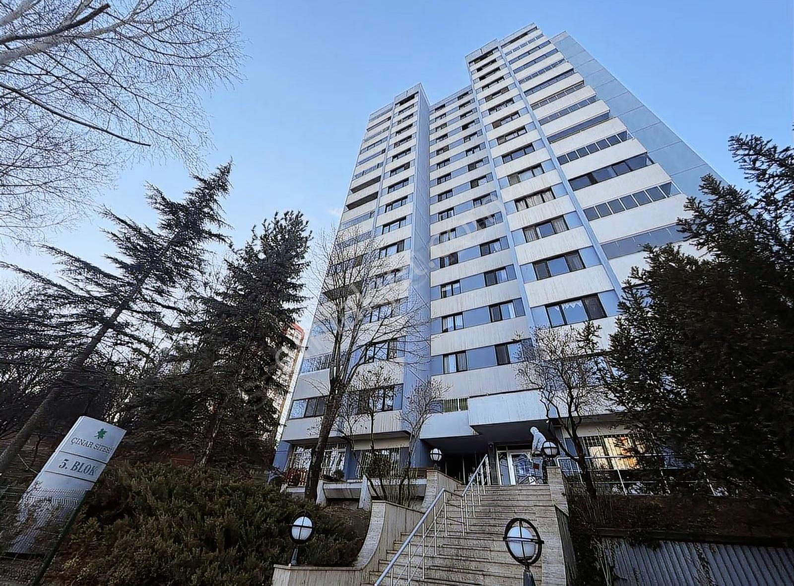 Pogadan Çınar Sitesinde 3+1 Bakımlı Daire - Görsel 4