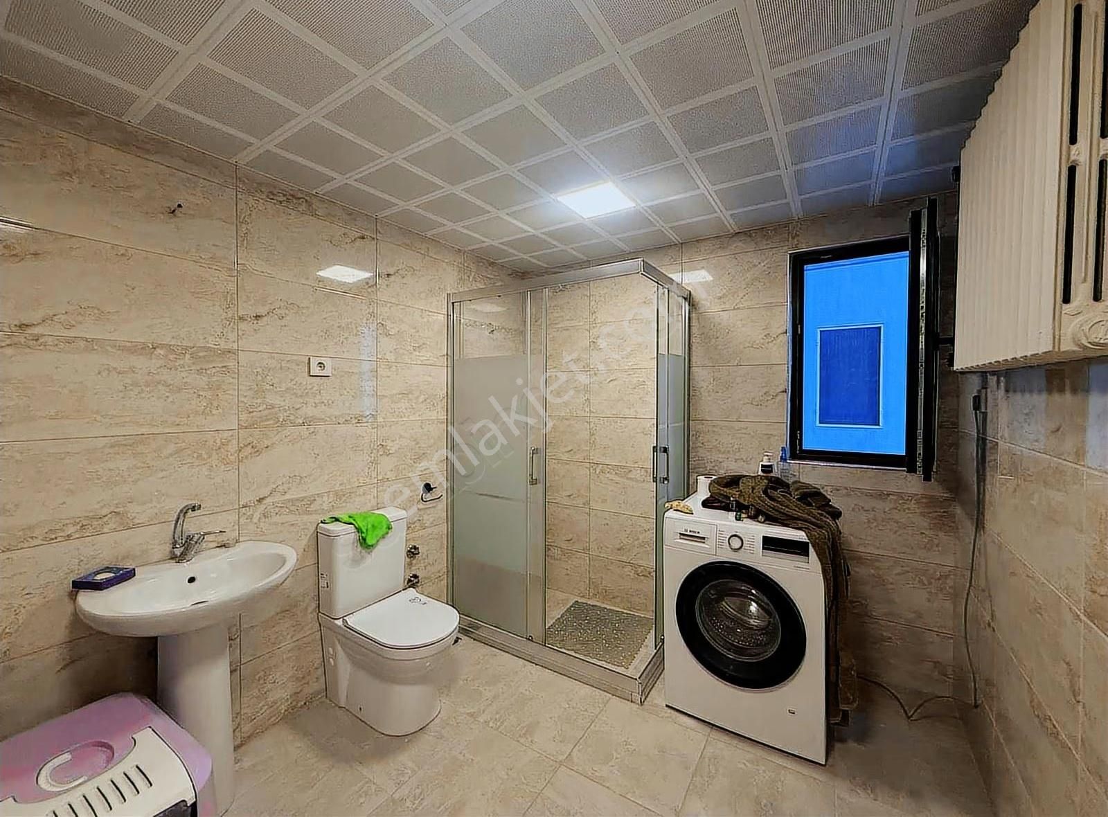 Pogadan Çınar Sitesinde 3+1 Bakımlı Daire - Görsel 16