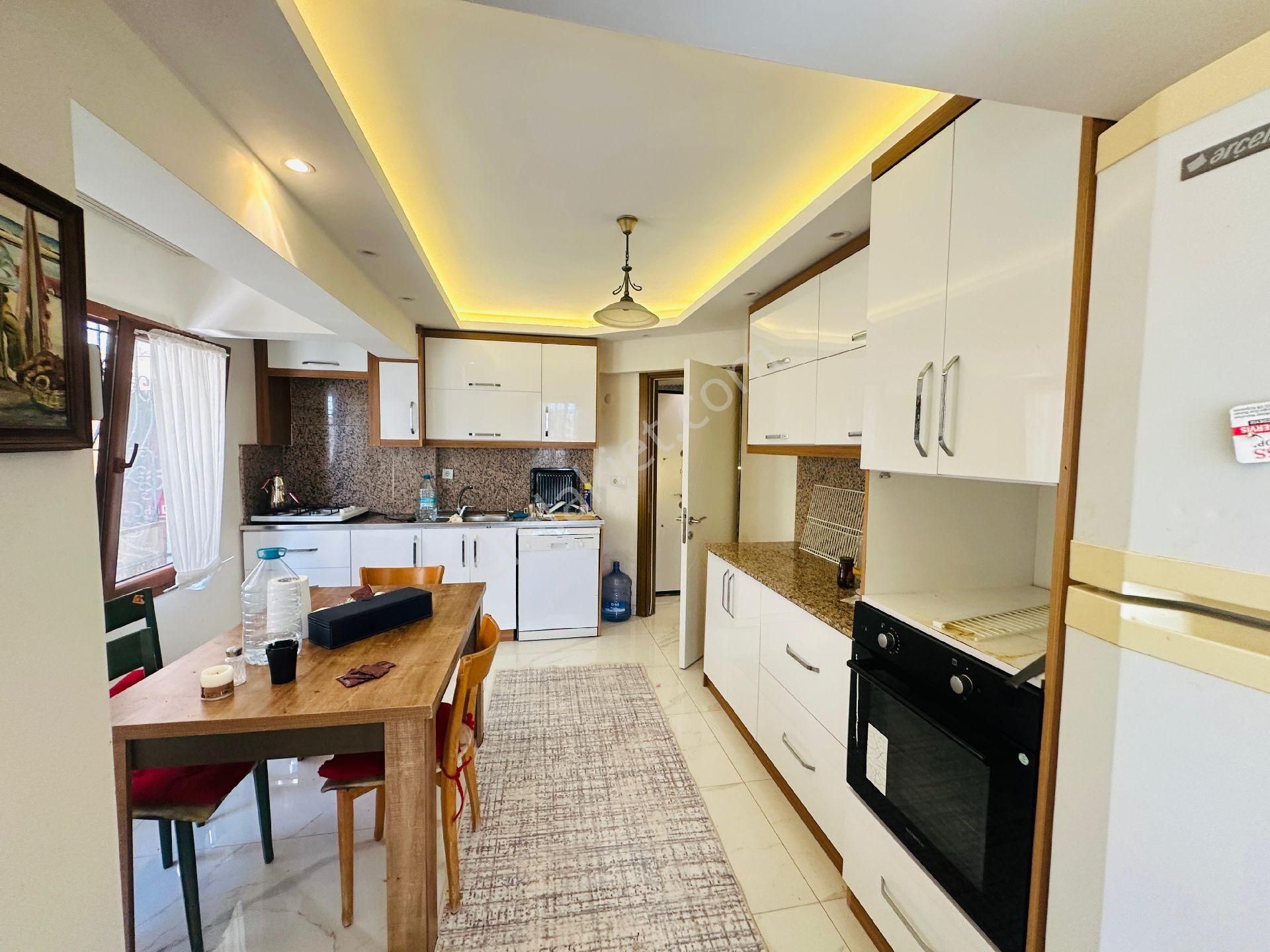 Kuşadası Marinada Kiralık Bahçe Katı 2+1daire - Görsel 6