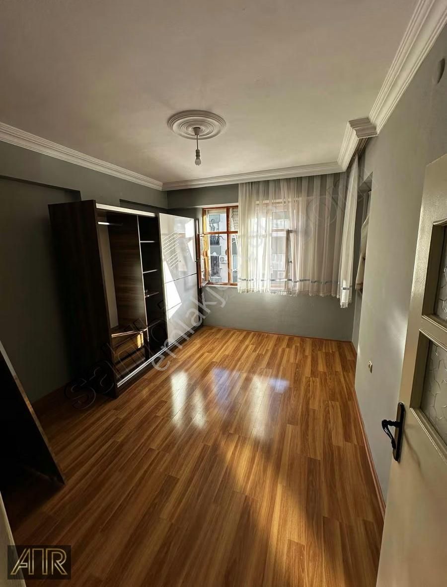 Çok Geniş Kiralık 3+1 - Görsel 16