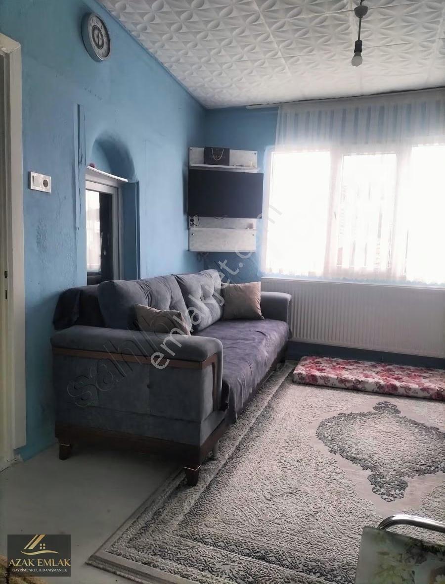 Akmescit'te Kapısı Size Özel, Çatısı Size Özel Müstakil 2 Katlı!