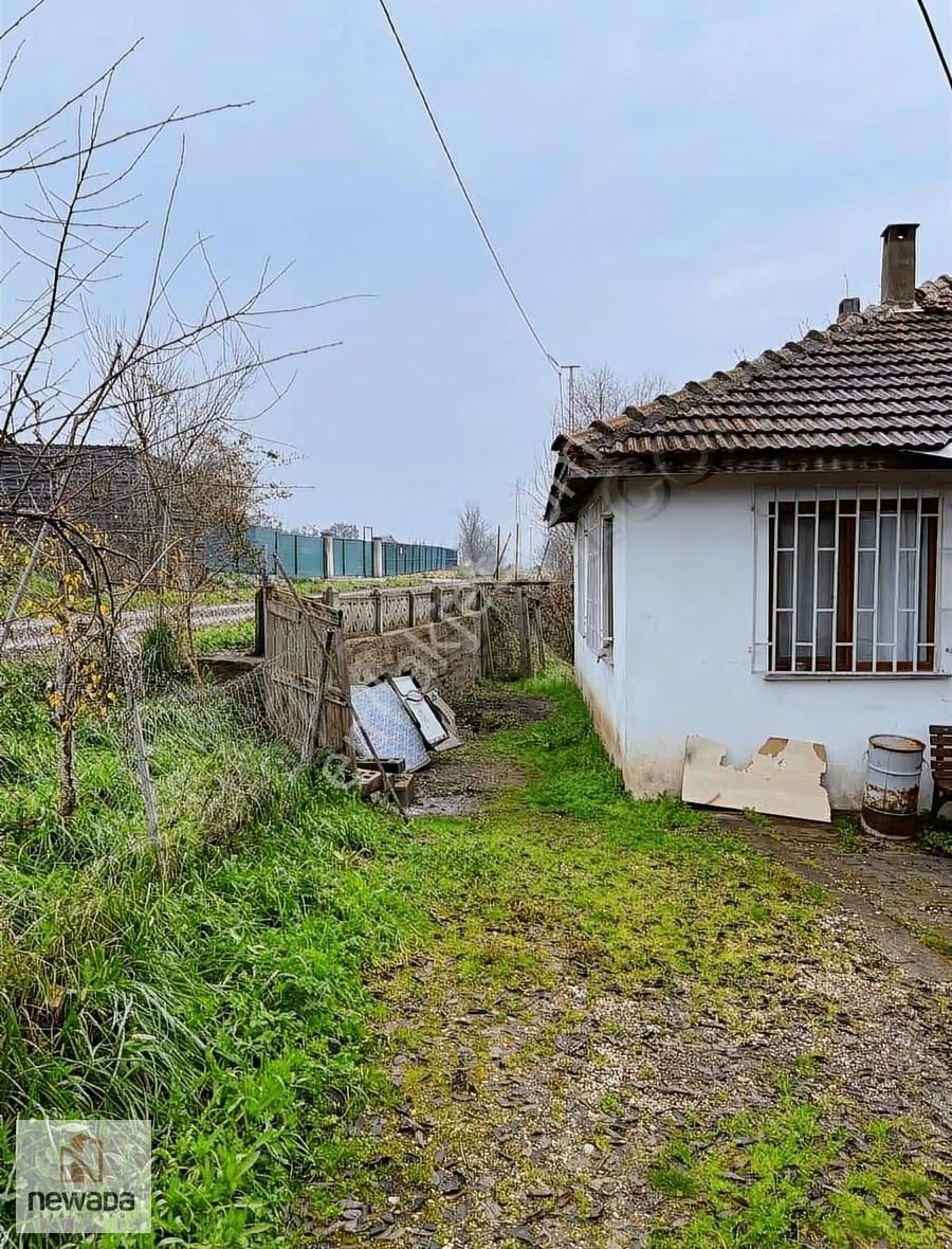 Sakarya Pamukova Gökgöz'de Köy Merkezinde 1240m2 Tarla - Görsel 16