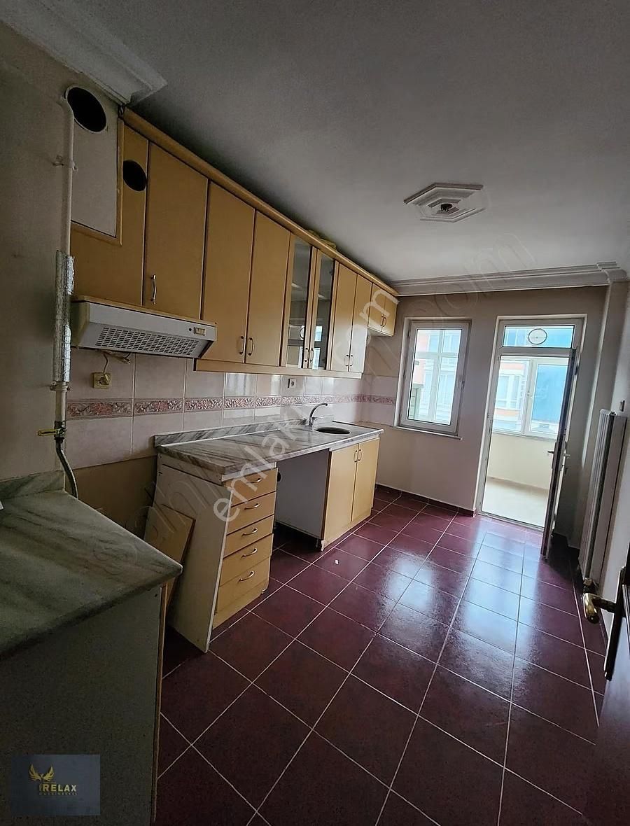 İhsaniye Mah Site İçerisinde 3+1 Balkonlu Arakat Daire - Görsel 17