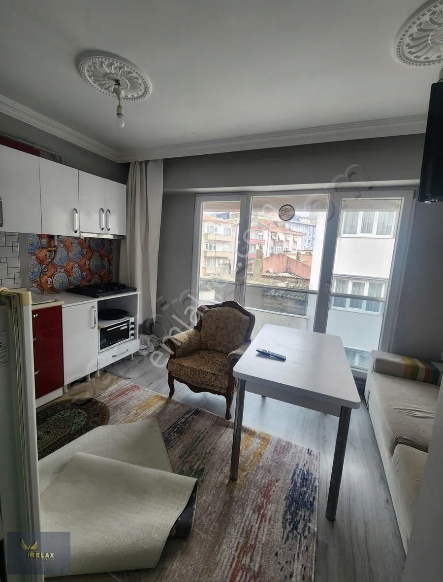 Pazartesi Pazarı Civarında Abonelikleri Açık 2+0 Daire - Görsel 17