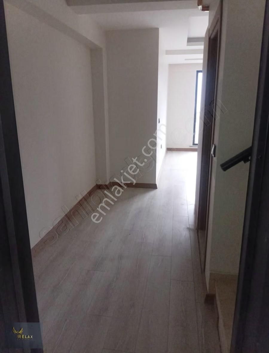 Yeni Mahallede 1+1 Teraslı Dubleks Daire - Görsel 6