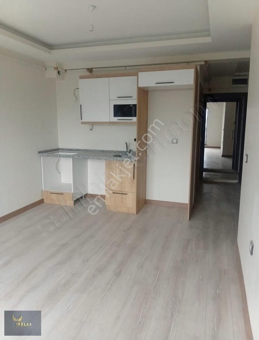 Yeni Mahallede 1+1 Teraslı Dubleks Daire - Görsel 3