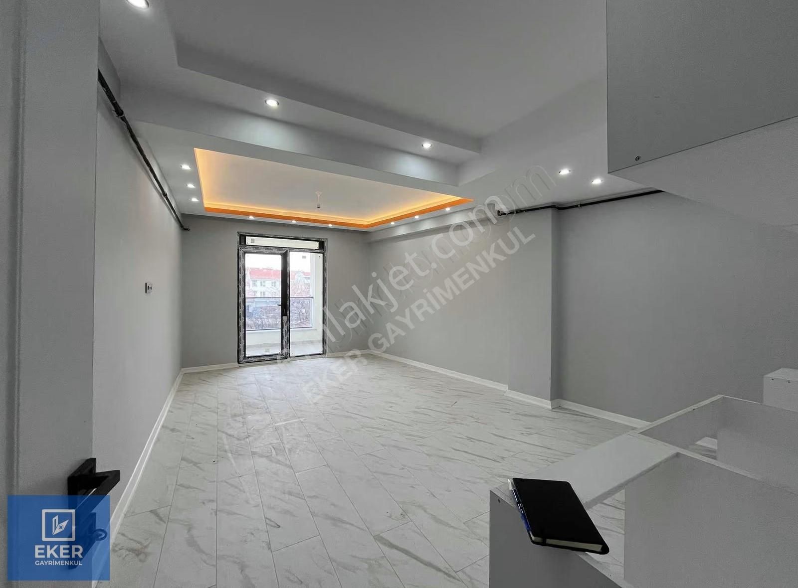 Eker'den Fırsat Candanel Bulvarı Yakını Sıfır 180 M² 3+1 Daire - Görsel 32