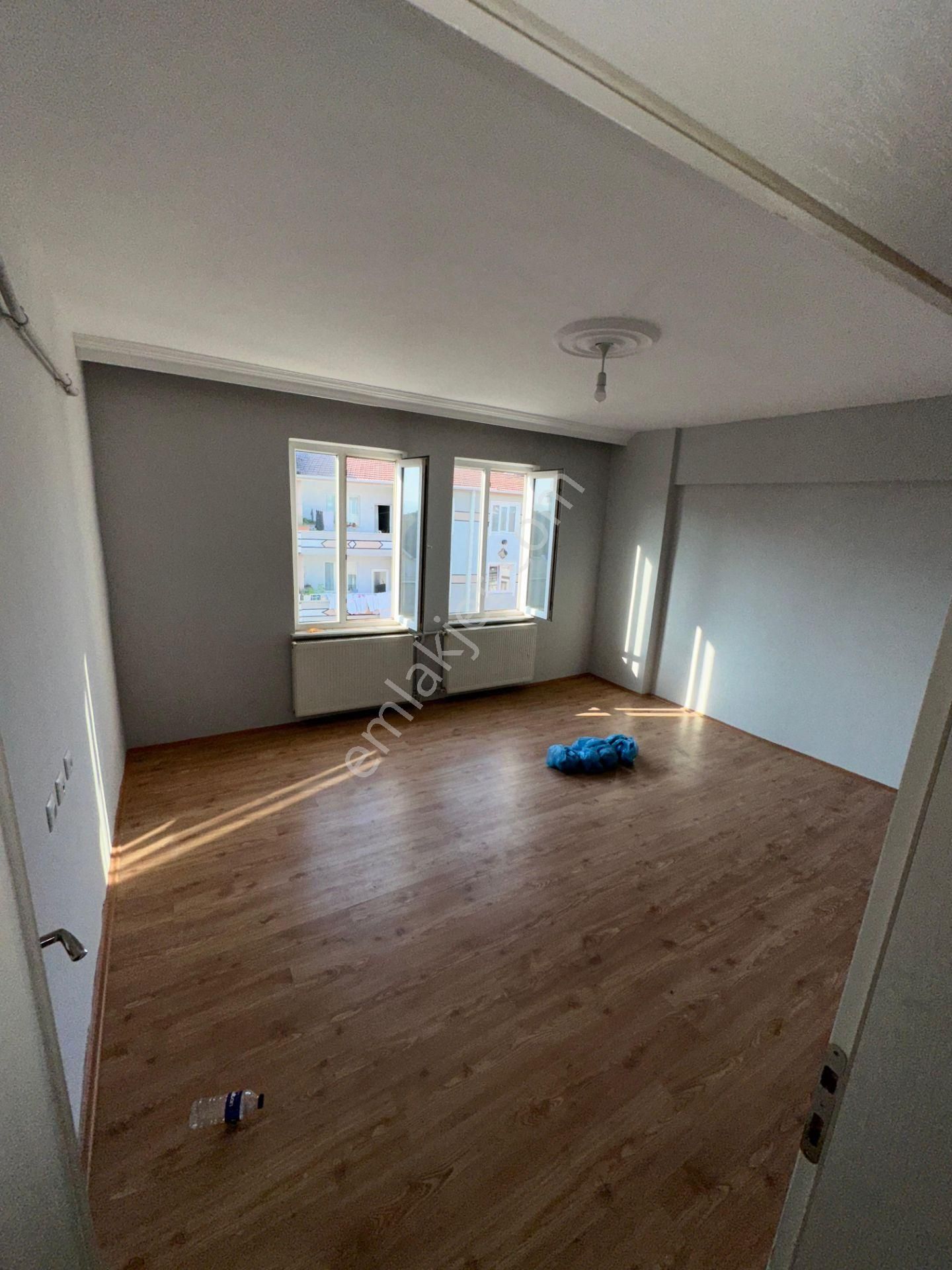 Bursa İnegöl Kemalpaşa Mah 105m2 4.kat 33yıl Kat Sayısı 5 Boş K.mülkiyeti K.uygun Satılık Daire - Görsel 6